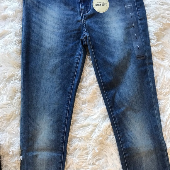 Blue Asphalt Ultra Soft Denim - Picture 6 of 7